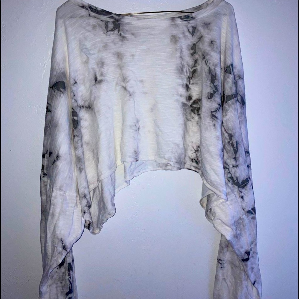 American Eagle Marble Crop Top